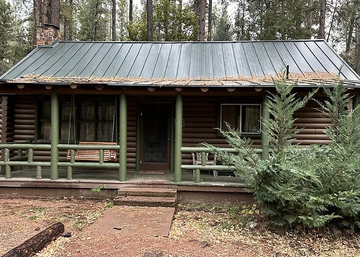 Holiday home Pet Friendly Log Nestled Under The Forested High Country Of The Mongollon Rim In Arizona *